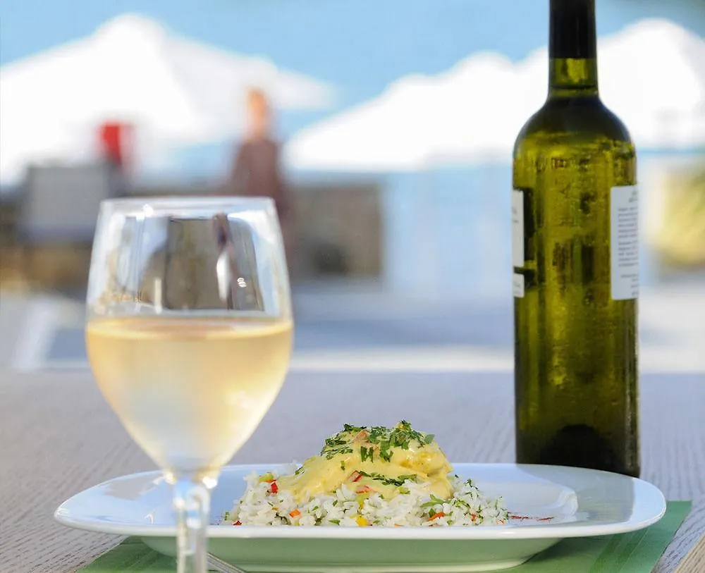 Ostria Sea Side Hotel Hanioti