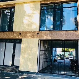 Mira Apartament Debreţin