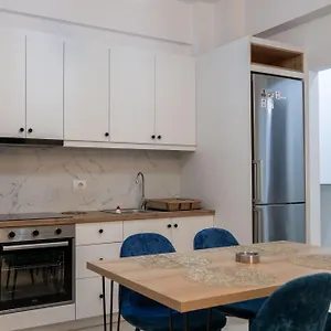 Noel Sea View Apartament Sarandë
