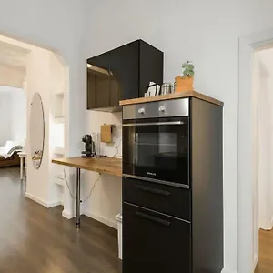 Market- Upper Aristotelous Sq Luxury Apartament Salonic