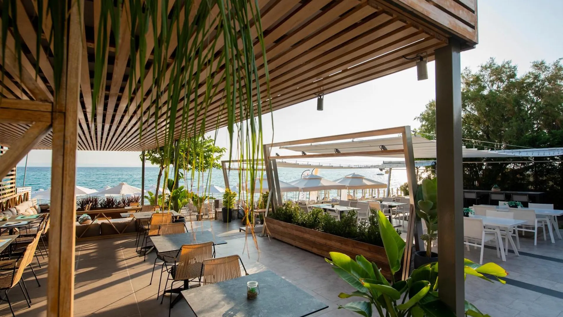 Ostria Sea Side Hotel Hanioti