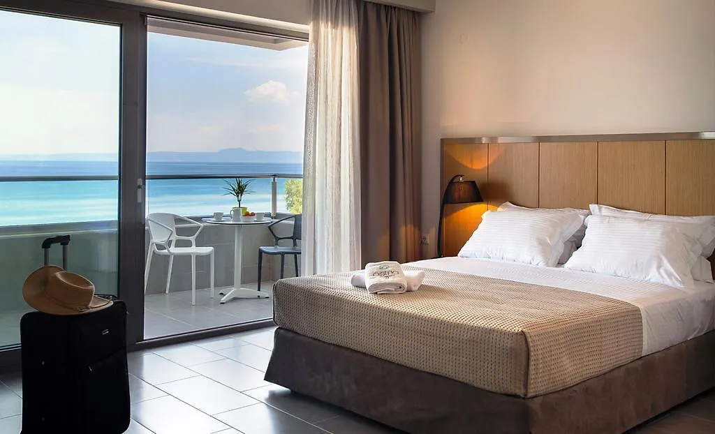 Ostria Sea Side Hotel Hanioti 4*,
