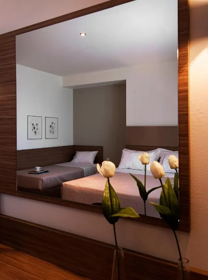 ****  Ostria Sea Side Hotel Hanioti Grecia
