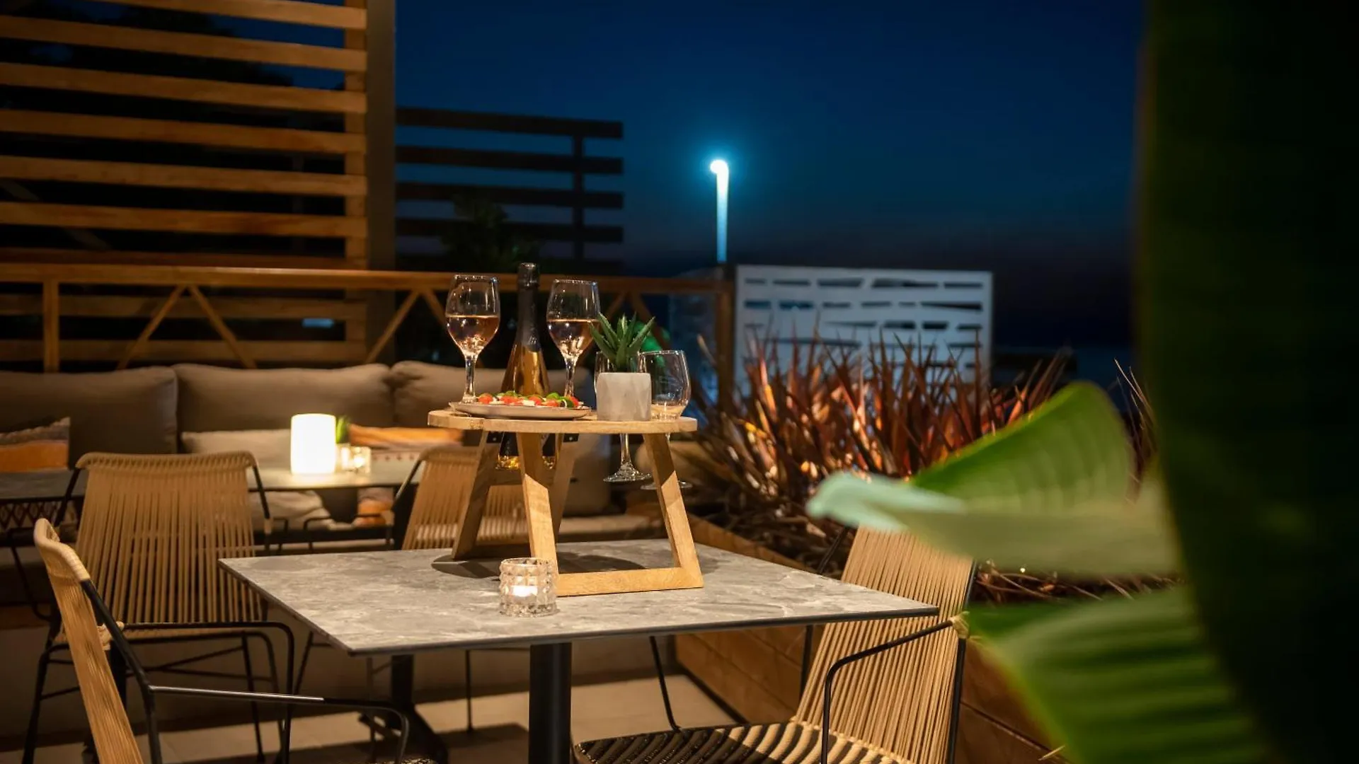 Ostria Sea Side Hotel Hanioti 4*,